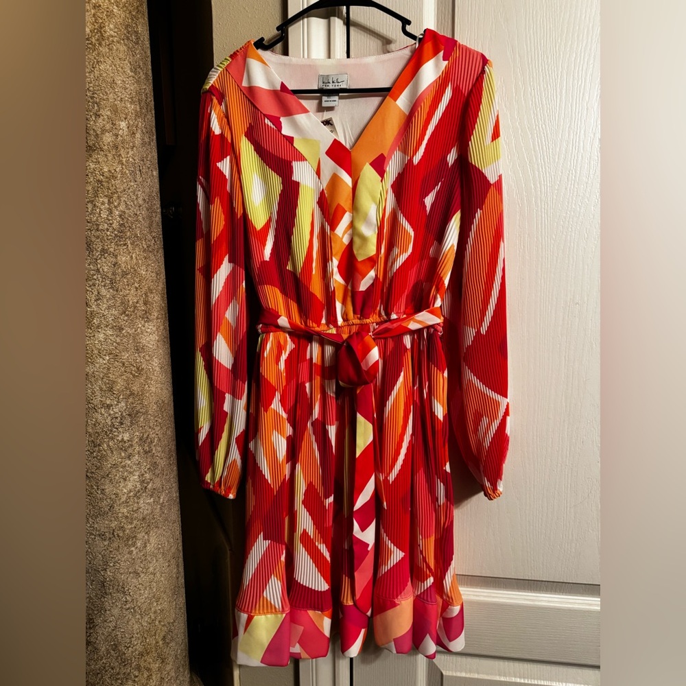 Nicole Miller Red and Orange Long Sleeve Dress